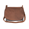 Carnier en cuir vieilli 40x30 cm avec filet porte-gibier