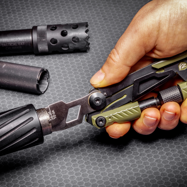 GUN TOOL AMP : Outil Multifonction 24-en-1 pour Armes de Poing