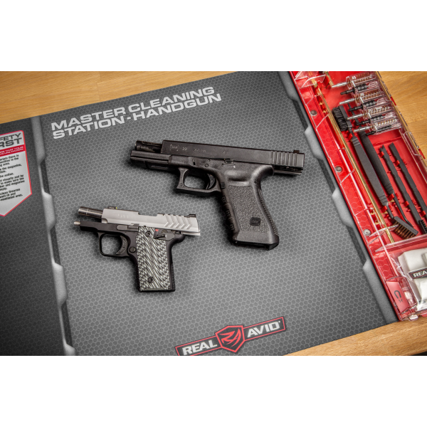Station d'entretien armes de poing : nettoyage calibres .22 à .45
