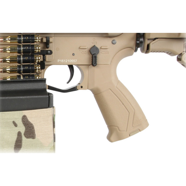 Réplique Airsoft CM16 LMG Tan 6mm : Polyvalence et 2400 billes