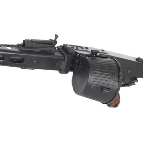Réplique MG42 AEG 6mm : Authenticité et Cadence de Tir