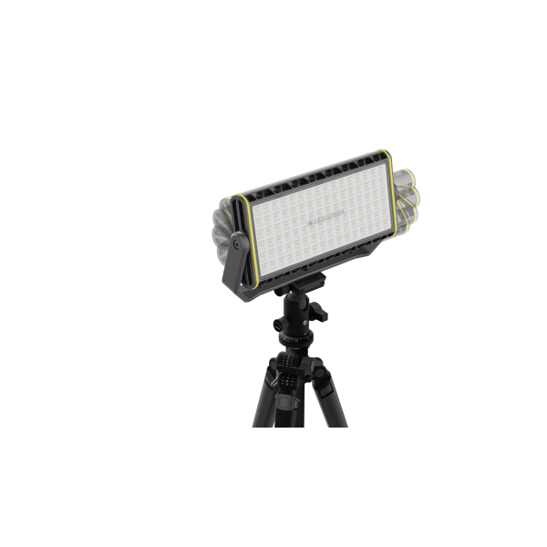 Projecteur AF12R Hybride 8000lm : Éclairage LED puissant et résistant