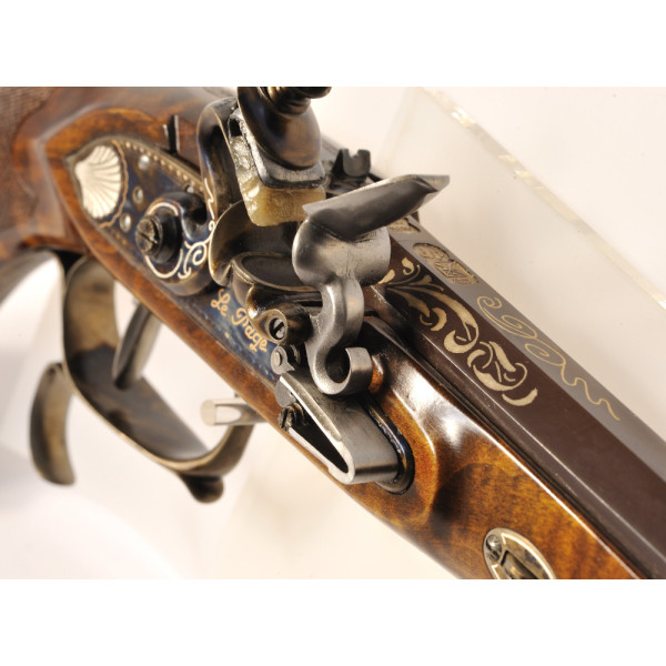 Pistolet Pedersoli Le Page Luxe : Précision et Élégance du XVIIIe