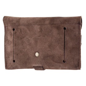 Pochette en cuir marron : Élégance et robustesse pour chasseurs