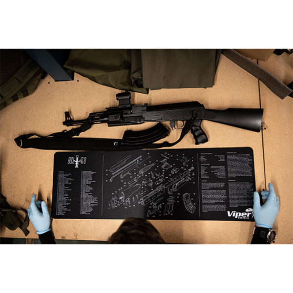 Tapis Viper AK47 : Protection et Histoire pour Vos Réparations